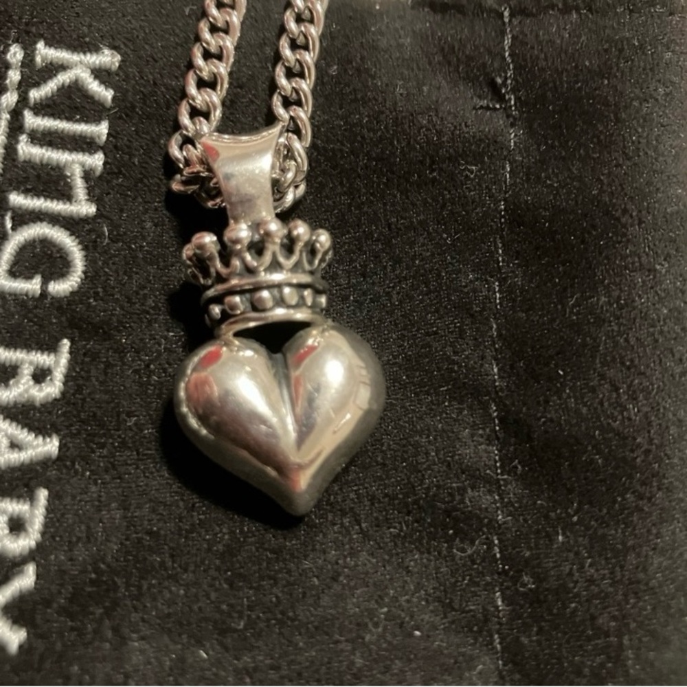 King Baby Heart Pendant and Necklace 
24 inches long necklace - Picture 2 of 9